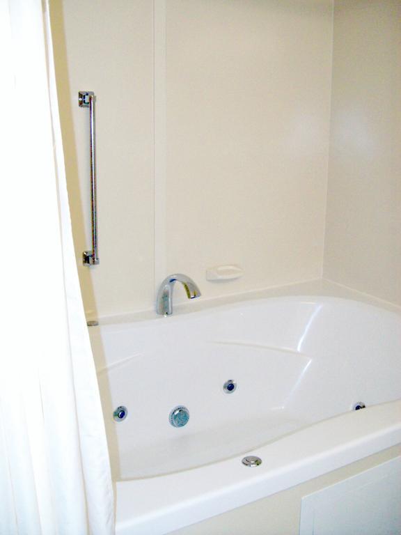 Hotel Western Delta Effingham