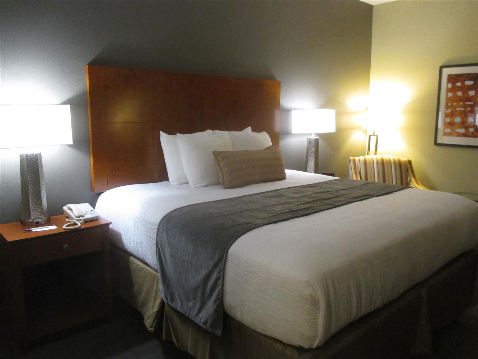 Western Delta Hotel